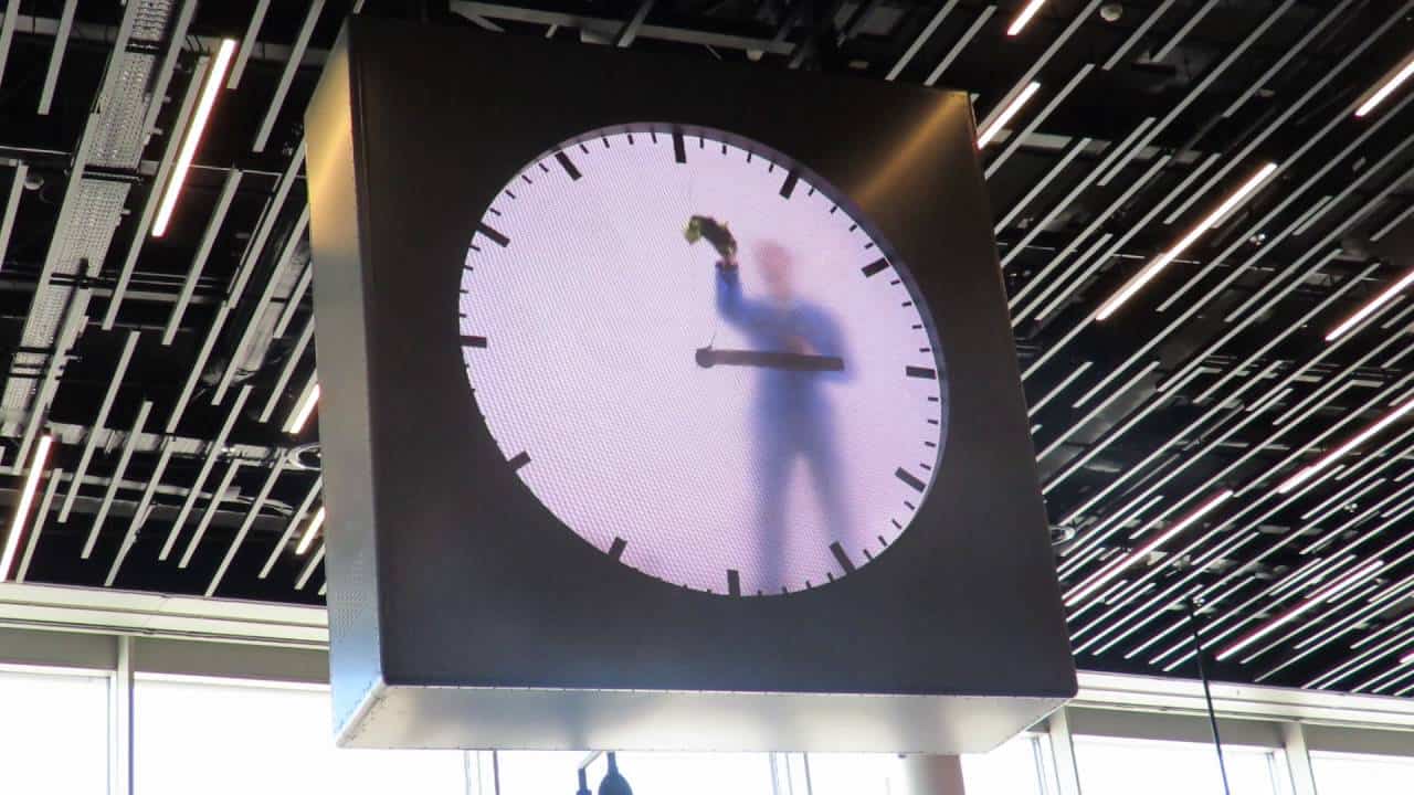 Tempo Surreal